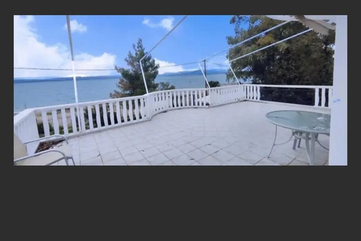 Realty photo 2