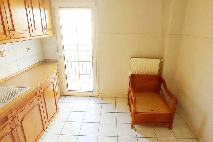 Realty photo 1