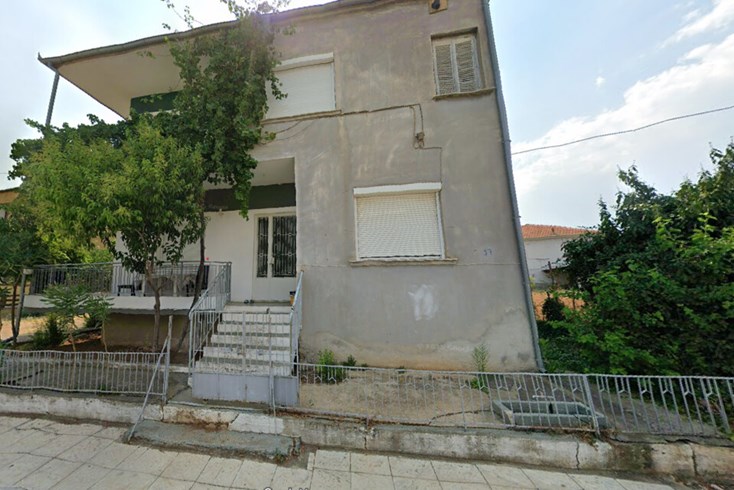 Realty photo 3