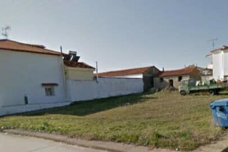 Realty photo 1