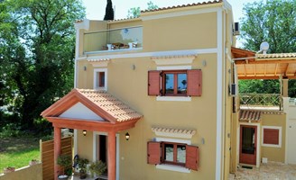 Detached house 161 m² in Corfu