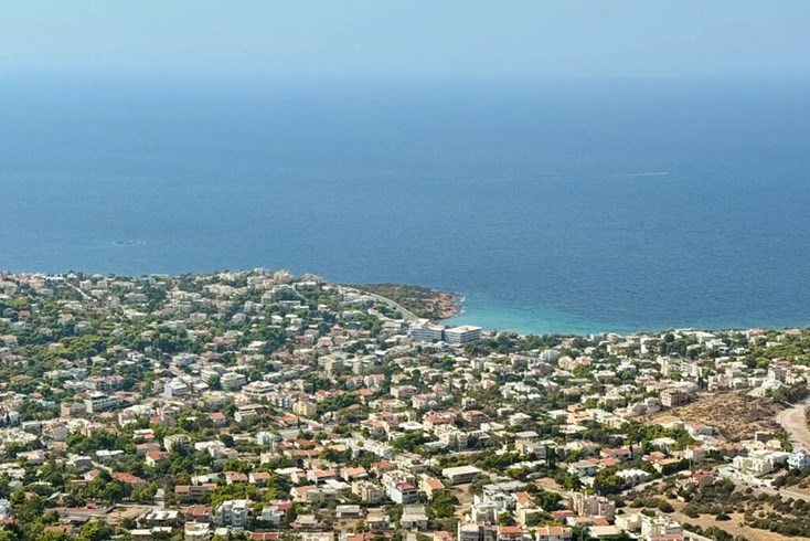 Realty photo 1