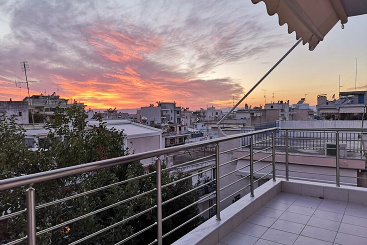 Realty photo 1