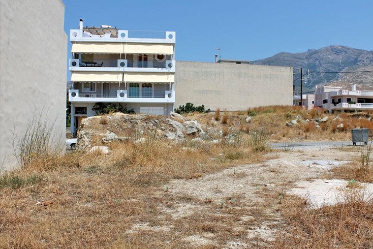 Realty photo 2
