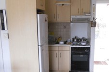 Property 668 photo 5