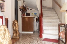 Property 672 photo 1