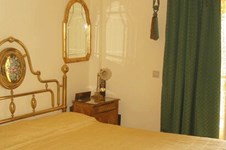 Property 701 photo 8