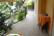 Property 702 photo 8