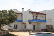 Property 715 photo 4