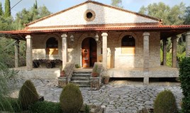 Kuća 340 m² na Krfu