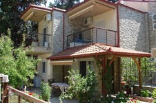 Property 729 photo 1