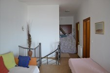 Property 734 photo 28