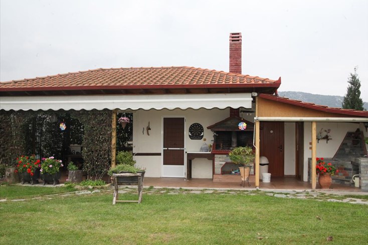 Realty photo 2