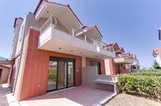 Property 747 photo 2