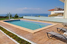 Property 749 photo 15