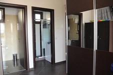 Property 749 photo 24