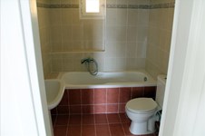 Property 75 photo 13