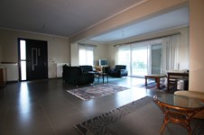Property 7555 photo 3