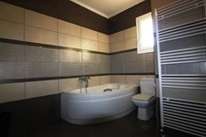 Property 7555 photo 11