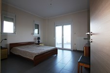 Property 7555 photo 12