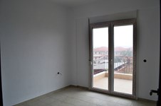 Property 757 photo 8