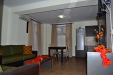 Property 7592 photo 13