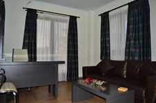 Property 7592 photo 3