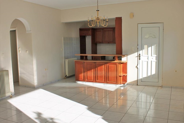 Realty photo 3