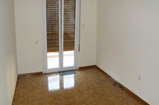 Property 765 photo 2