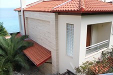 Property 770 photo 1