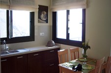 Property 776 photo 5