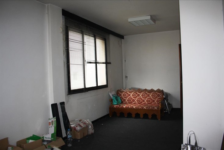 Realty photo 1