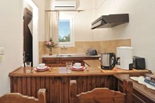 Property 7933 photo 18