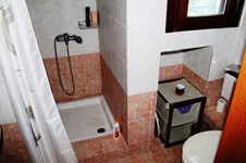 Property 794 photo 13