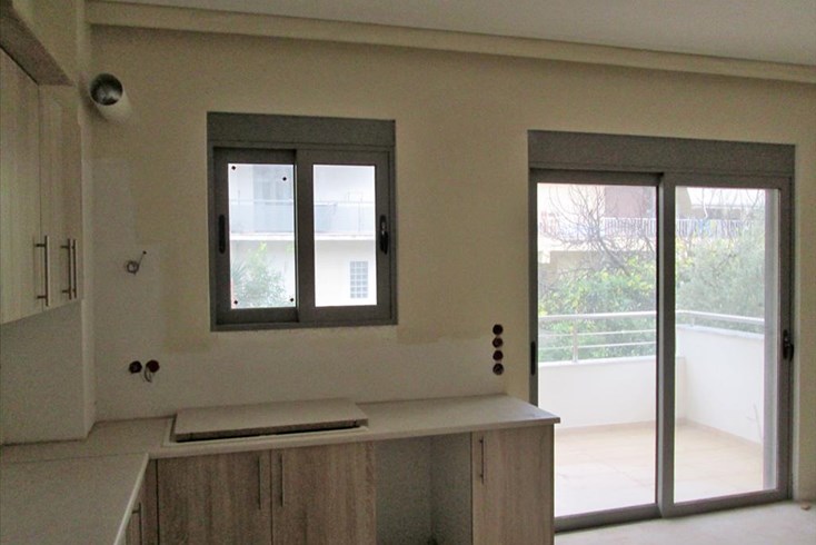 Realty photo 2