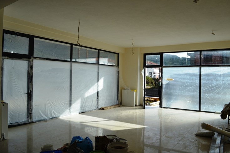 Realty photo 3