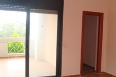 Property 812 photo 9