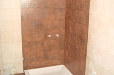 Property 812 photo 11