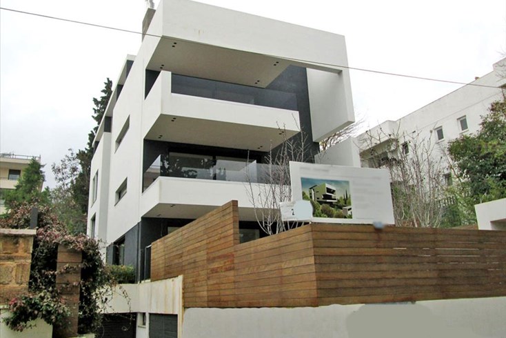 Realty photo 1