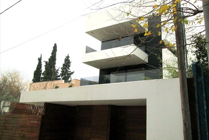 Realty photo 2