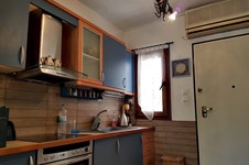 Property 820 photo 8