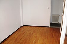 Property 8228 photo 13