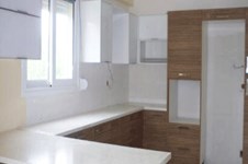 Property 824 photo 3