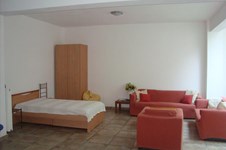 Property 827 photo 4