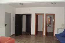 Property 827 photo 5