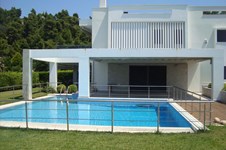 Property 827 photo 2