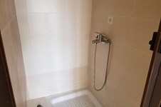 Property 833 photo 9