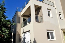 Property 8402 photo 2