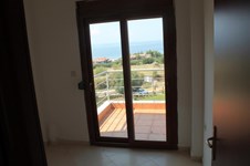 Property 85 photo 12