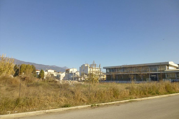 Realty photo 2